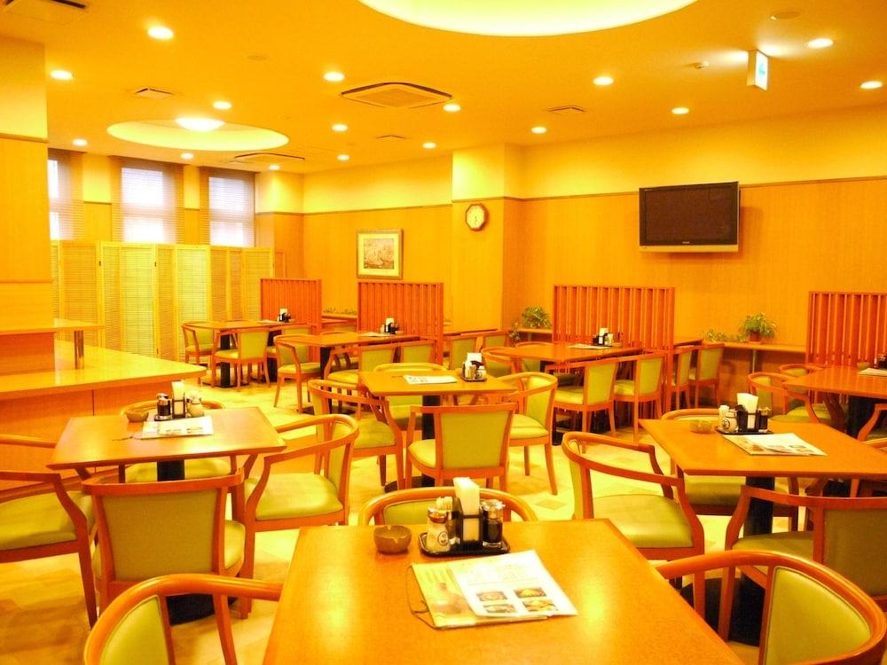 Hotel Route-Inn Toyokawa Inter Esterno foto
